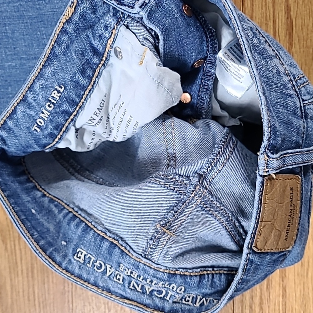 AMERICAN EAGLE 00x26 TOMGIRL 2018 PREOWNED DISTRESED DISTROYED DENIM FADED JEANS - Picture 6 of 8